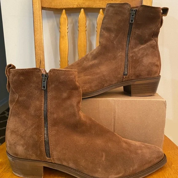 Aldo | Shoes | Mens Brown Suede Boots By Aldo | Poshmark display picture 3